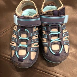 Cat and jack toddler boy size 8 shoes